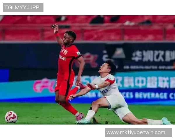 林加德闪耀全场两球一助攻海港主场遭遇逆转落后三球